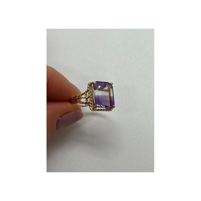 10K YELLOW GOLD AMETRINE  RING  SIZE 5.5