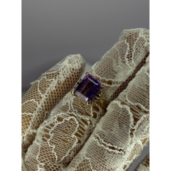 10K YELLOW GOLD AMETHYST & DIAMONDS RING SIZE 6.5