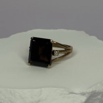 10K Yellow Gold Brown Tourmaline & Diamonds Ring Size 6