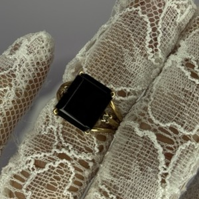10K Yellow Gold Brown Tourmaline & Diamonds Ring Size 6
