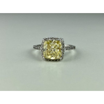 925 Sterling Silver CZ Ring Size 7