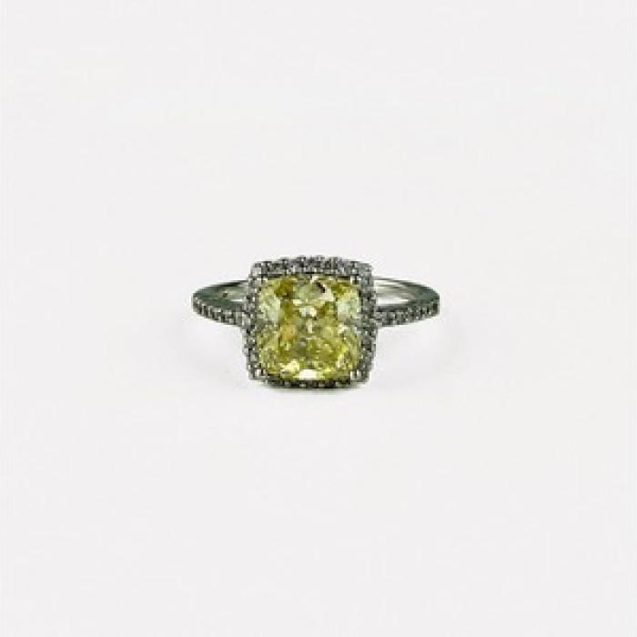 925 Sterling Silver CZ Ring Size 7
