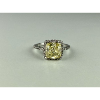 925 Sterling Silver CZ Ring Size 7
