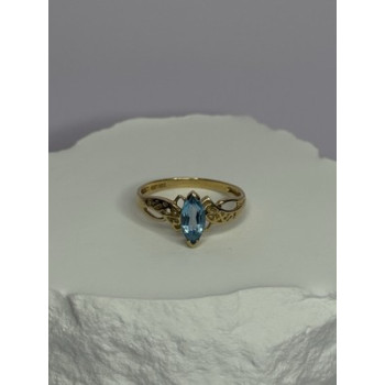10K YELLOW GOLD BLUE TOPAZ RING SIZE 6.8