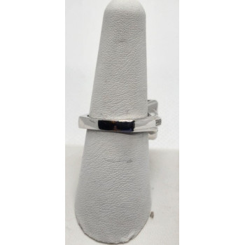 925 Sterling Silver CZ Ring Size 8