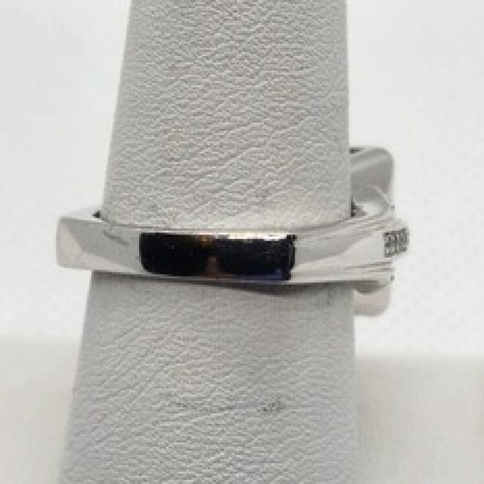 925 Sterling Silver CZ Ring Size 8