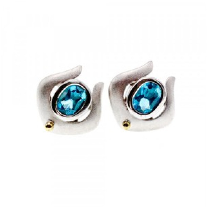 925 Sterling Silver Blue Topaz Stud Earrings