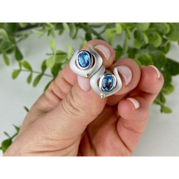 925 STERLING SILVER BLUE TOPAZ STUD EARRINGS