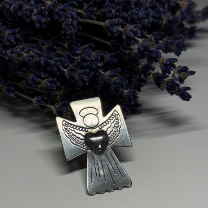925 Sterling Silver Angel Heart Brooch