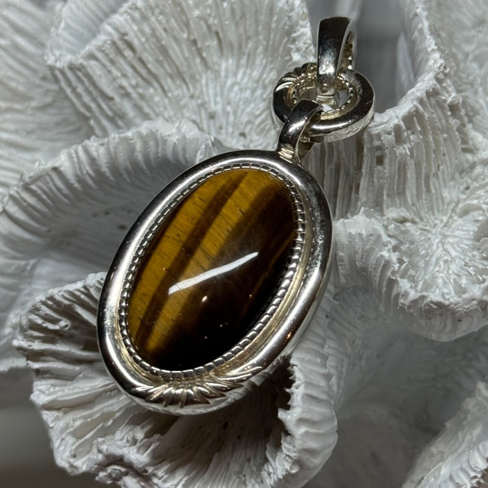 925 Sterling Silver Amber Pendant Length 2.5 Inch