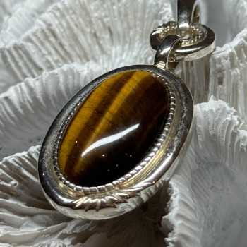 925 Sterling Silver Amber Pendant Length 2.5 Inch