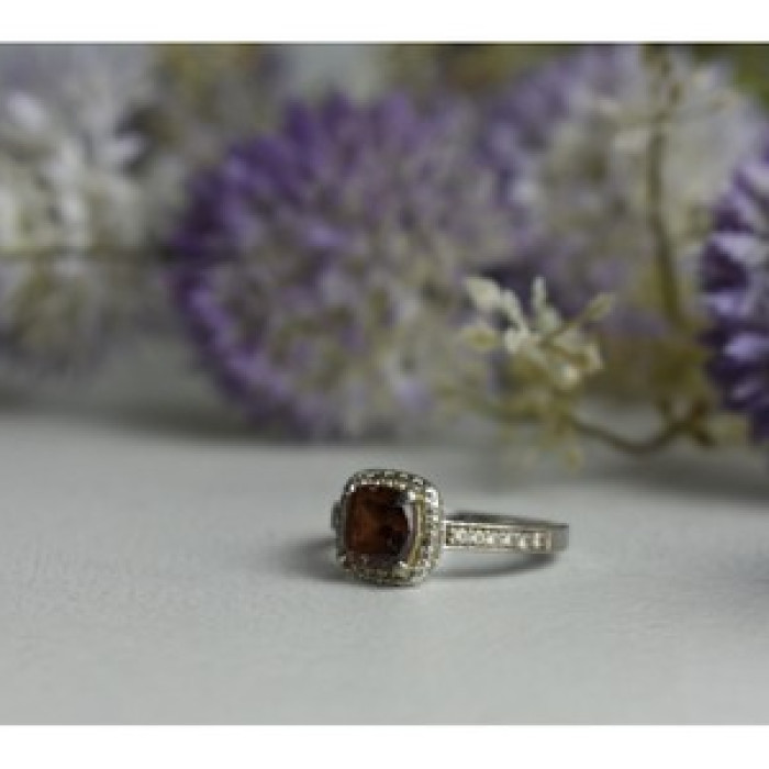 925 Sterling Silver Hessonite & CZ Ring Size 8