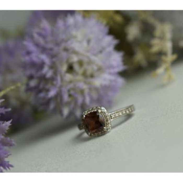 925 Sterling Silver Hessonite & CZ Ring Size 8