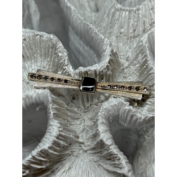 925 Sterling Silver Onyx & Marcasite Brooch Length 1.8 Inch