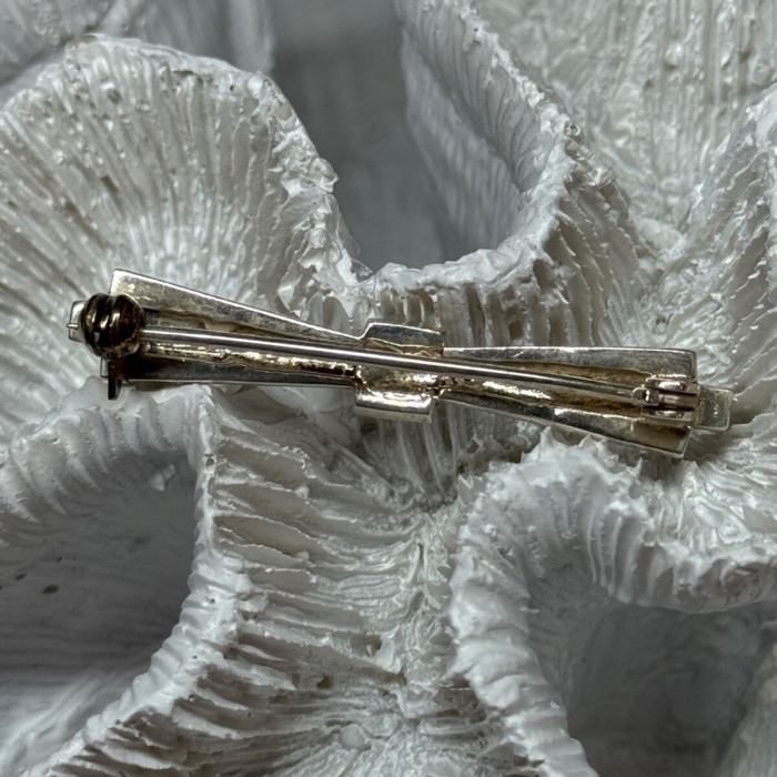 925 Sterling Silver Onyx & Marcasite Brooch Length 1.8 Inch