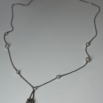925 Sterling Silver Pearls Necklace Length 18 Inch Elegant