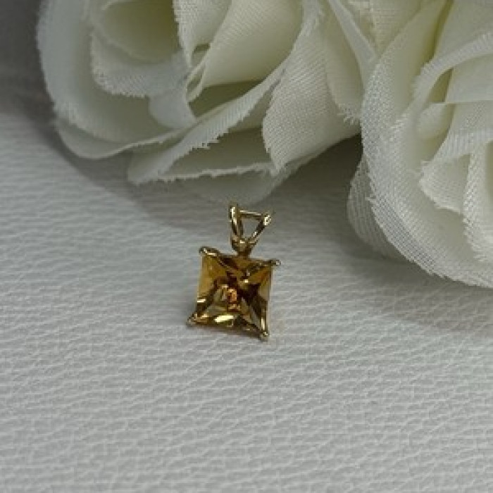 10K YELLOW GOLD CITRINE PENDANT LENGTH 0.40 INCH