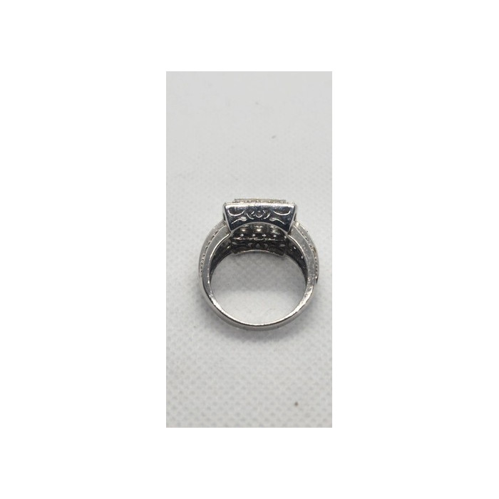 925 Sterling Silver CZ Ring Size 7.5