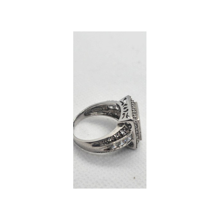 925 Sterling Silver CZ Ring Size 7.5