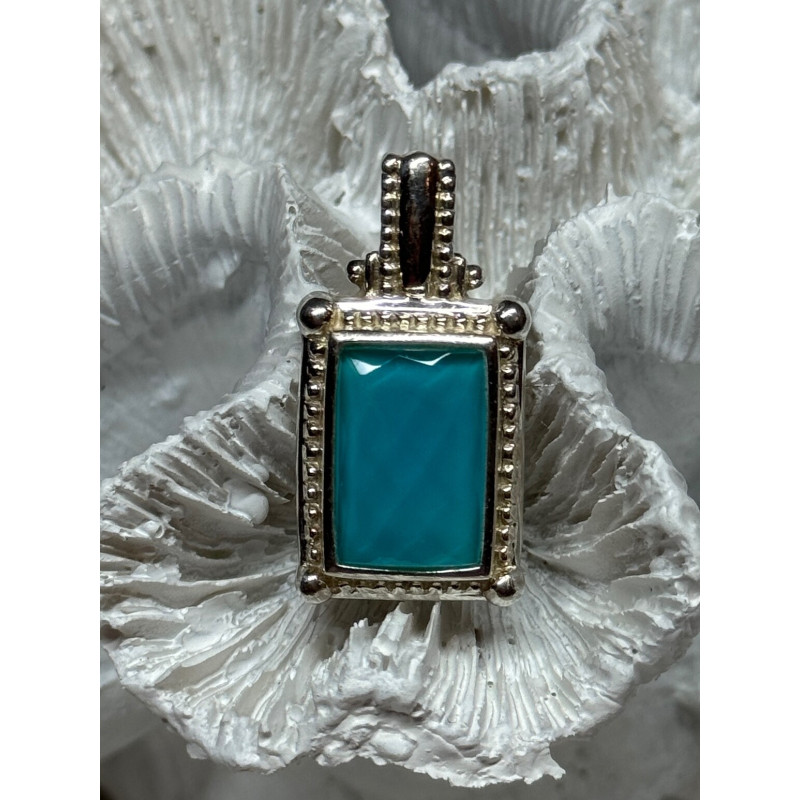 925 Sterling Silver Turquoise Pendant Length 1.3 Inch