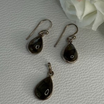 925 Sterling Silver Quartz Earrings & Pendant Set