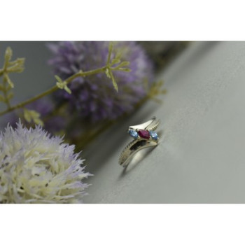 925 Sterling Silver Pink Spinel & Topaz Ring Size 7