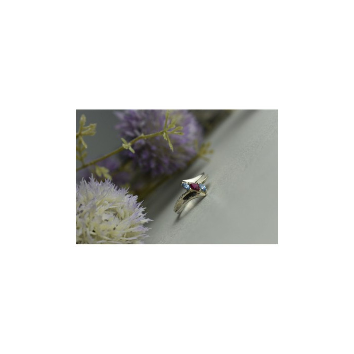 925 Sterling Silver Pink Spinel & Topaz Ring Size 7