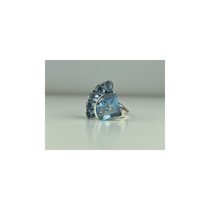 925 Sterling Silver Blue Spinel Ring Size 8