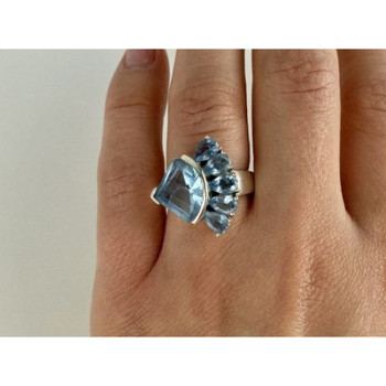 925 Sterling Silver Blue Spinel Ring Size 8