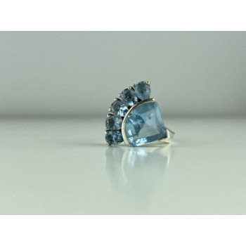 925 Sterling Silver Blue Spinel Ring Size 8