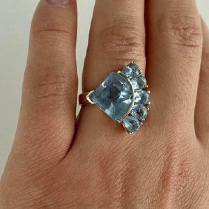 925 Sterling Silver Blue Spinel Ring Size 8