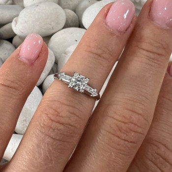 Jabel 18K White Gold Diamonds Ring Size 4.5