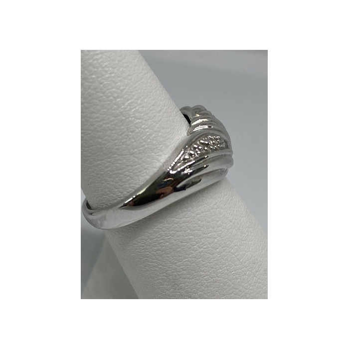 925 Sterling Silver Ring Size 6.5