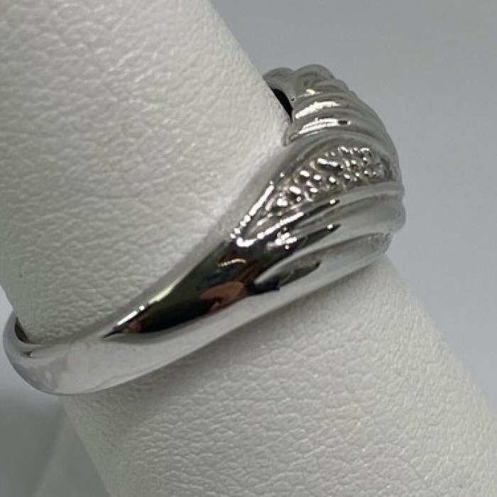 925 Sterling Silver Ring Size 6.5