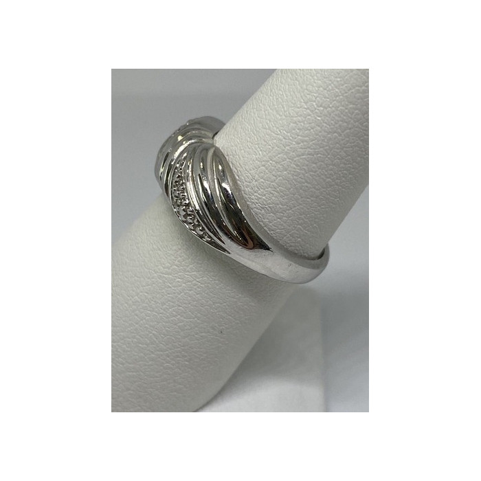 925 Sterling Silver Ring Size 6.5