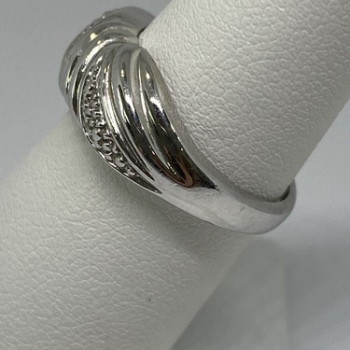 925 Sterling Silver Ring Size 6.5