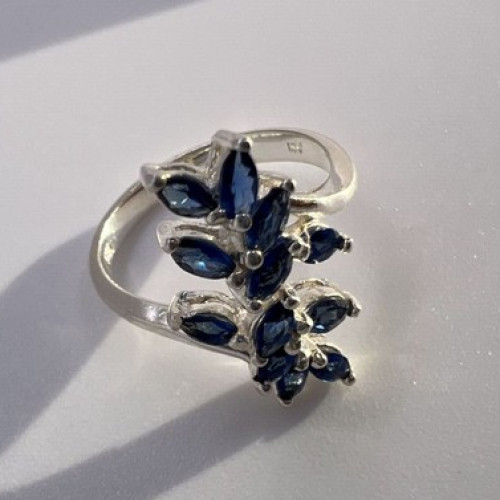 925 Sterling Silver & Sapphires Ring Size 6
