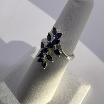 925 Sterling Silver & Sapphires Ring Size 6