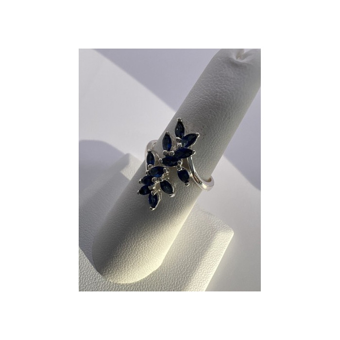 925 Sterling Silver & Sapphires Ring Size 6