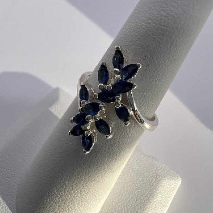 925 Sterling Silver & Sapphires Ring Size 6