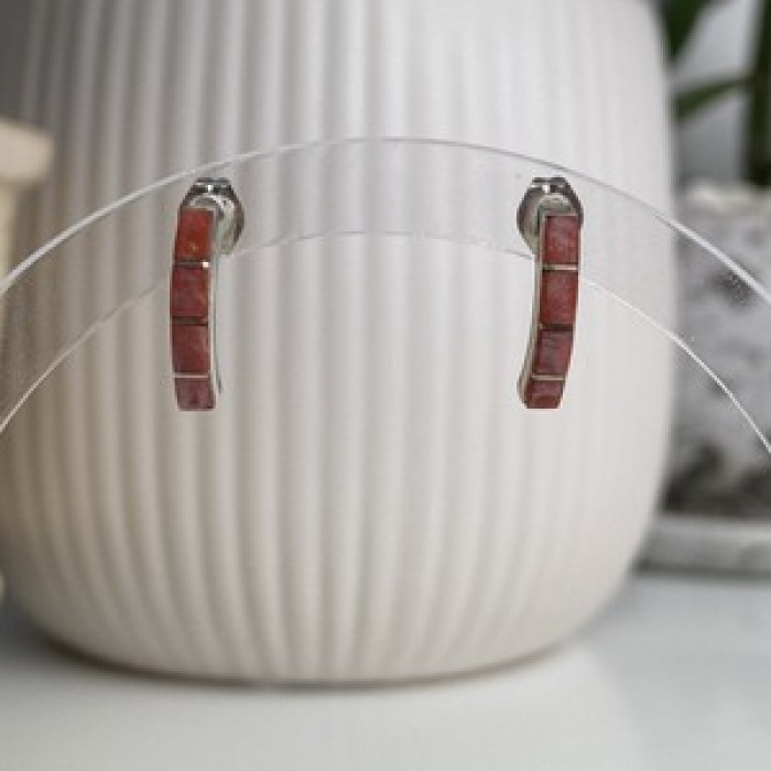 925 Sterling Silver Red Mother Of Pearl Stud Earrings