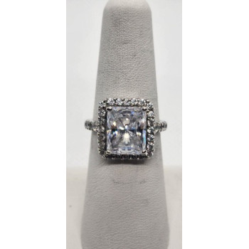 925 Sterling Silver CZ Ring Size 7
