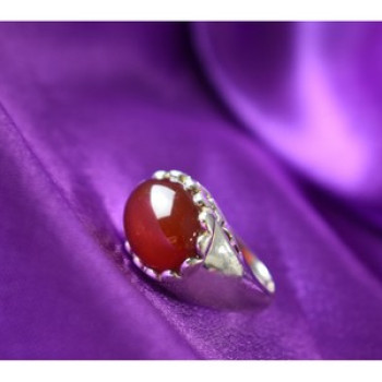 925 Sterling Silver Carnelian Ring Size 6.5