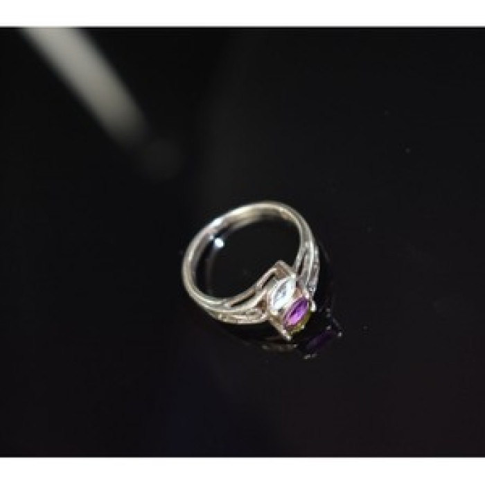 925 Sterling Silver Topaz, Amethyst & Peridot Ring Size 7