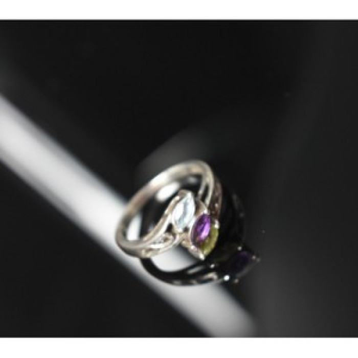 925 Sterling Silver Topaz, Amethyst & Peridot Ring Size 7