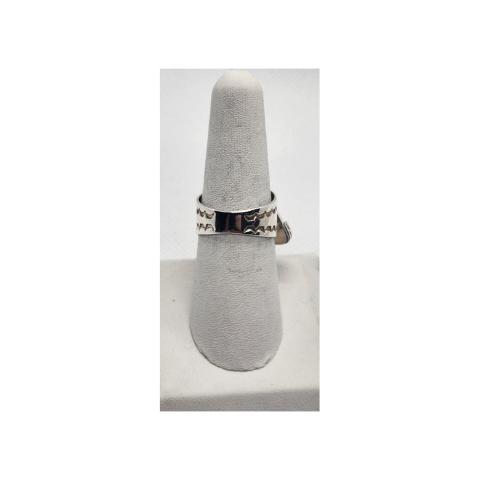 925 Sterling Silver Nephrite Ring Size 7.5