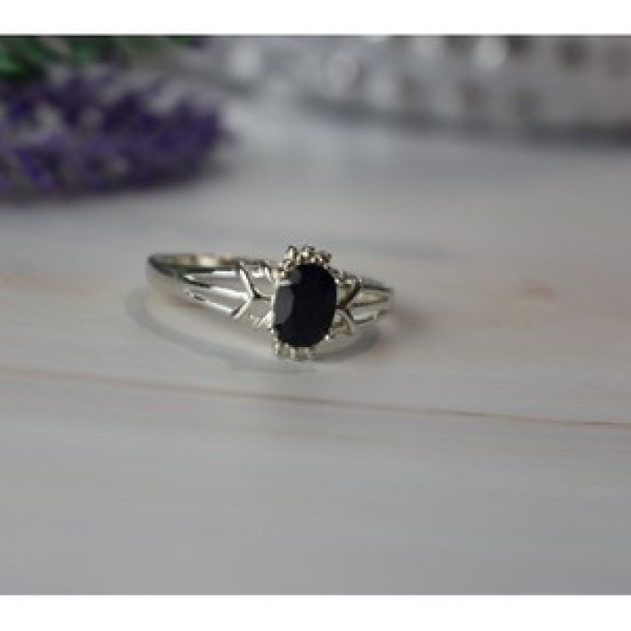 925 Sterling Silver Black Spinel Ring Size 10.25
