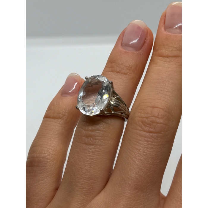 925 Sterling Silver CZ Ring Size 4