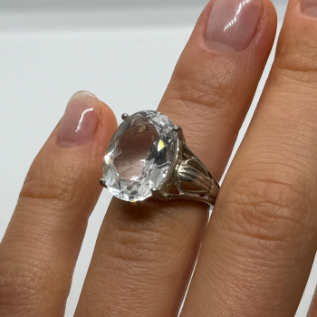 925 Sterling Silver CZ Ring Size 4