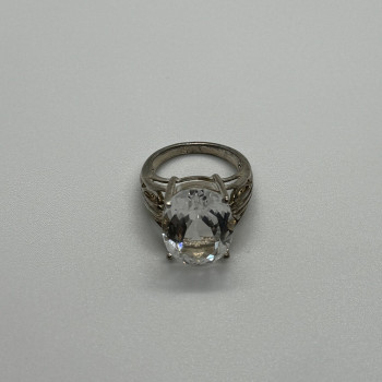 925 Sterling Silver CZ Ring Size 4